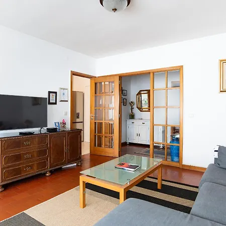 Avenida: Central, Garage, Metro Apartman *