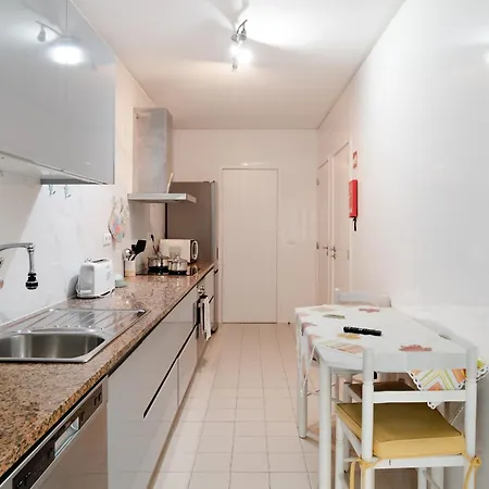 Avenida: Central, Garage, Metro Apartman Vila Nova de Gaia